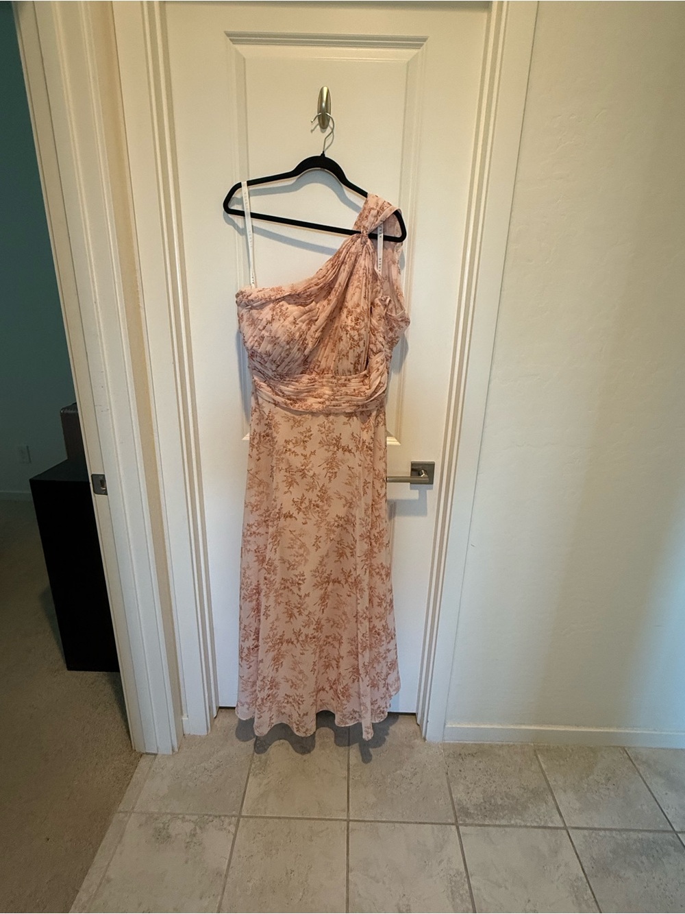One-Shoulder Pink Floral Evening Dress